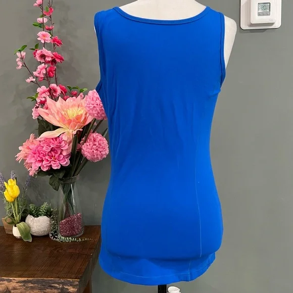 Bench Tank Top - Picture 4 of 10